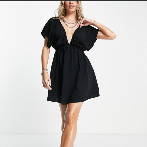 ASOS DESIGN flutter sleeve mini deep v low cut back beach dress - Picture 1 of 4